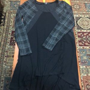 Yest size 6 women’s tunic